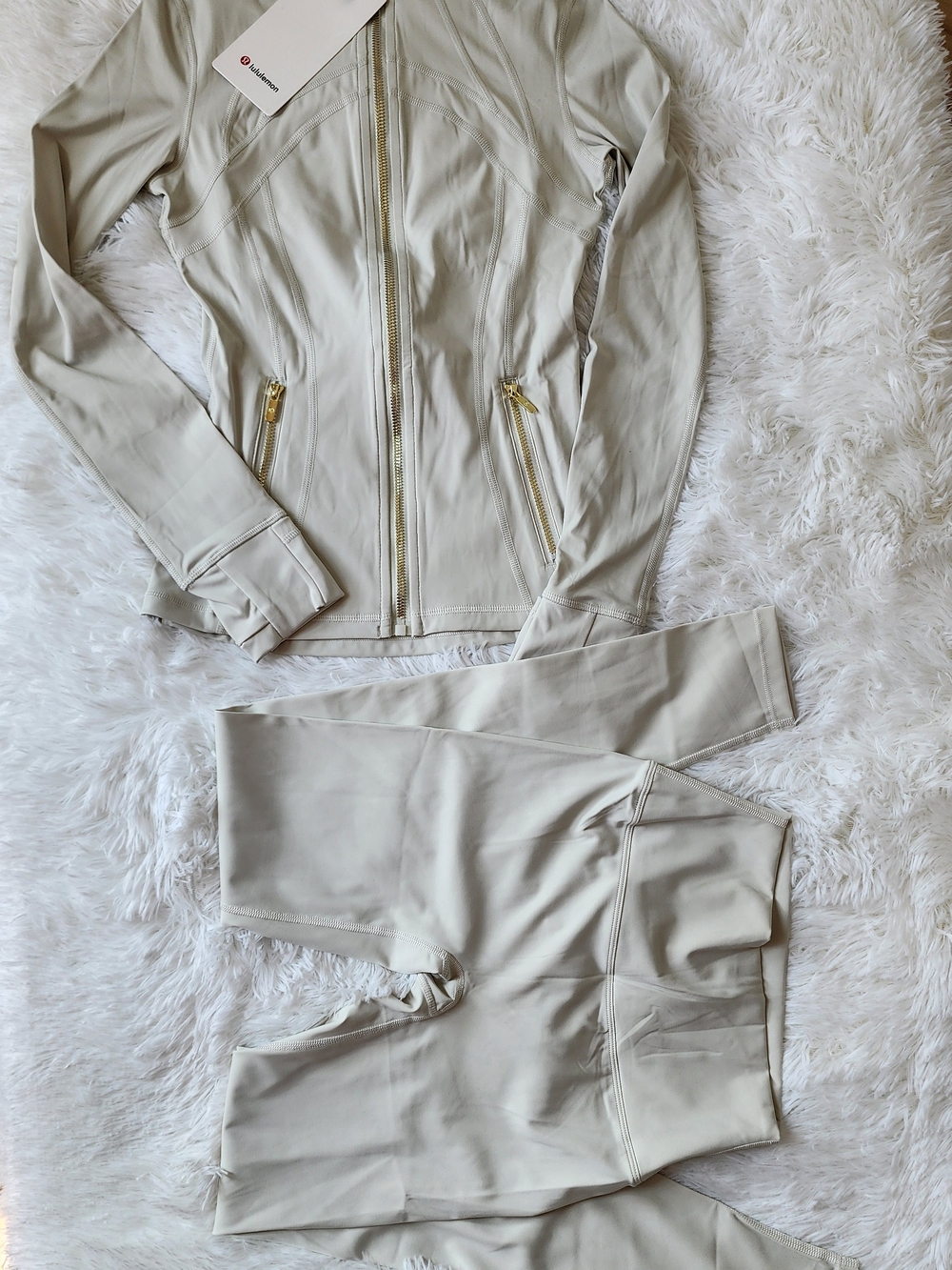 lululemon athletica Cream Zip Jacket & Leggings